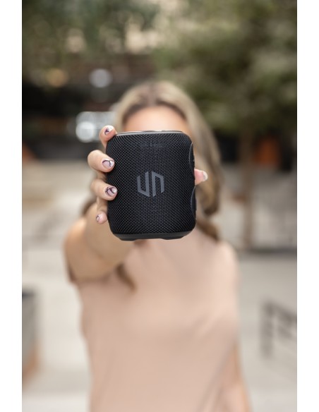 Urban Vitamin Palmdale RCS rplastic 16W speaker IPX7 Urban Vitamin Palmdale RCS rplastic 16W speaker IPX7